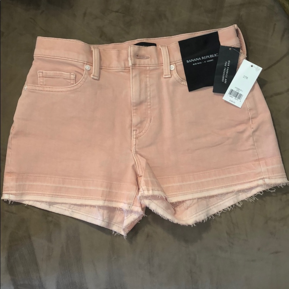 Banana Republic 3” Blush Pink Short